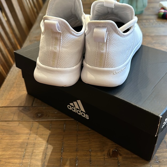 Adidas sneakers - Picture 3 of 6